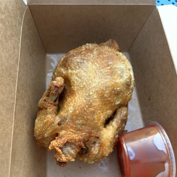 Max's Restaurant - Glendale - Fried chicken (side of banana ketchup) - Filipino Near Me - Glendale, California