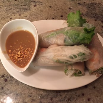 Pho An - Fresh roll (regular): vermicelli, lettuce, shrimp, pork slice, basil, bean sprouts - Vietnamese Near Me - Seattle, Washington Pho An - Fresh roll (regular): vermicelli, lettuce, shrimp, pork slice, basil, bean sprouts - Vietnamese Near Me - Seattle, Washington