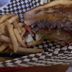 5 Points Deli & Grill - Grilled Cheese Chessw burger
