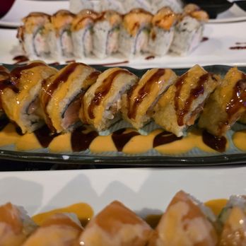 Sushi Okoku - Golden philly roll - Sushi Bars Near Me - Riverside, California Sushi Okoku - Golden philly roll - Sushi Bars Near Me - Riverside, California