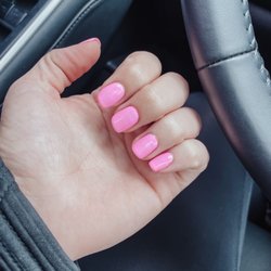 Tang's Nail & Spa - Panther pink today!