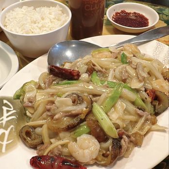 Han Joong Kwan - Yu San Seul   Stir fried pork and seafood - Korean Near Me - Ellicott City, Maryland
