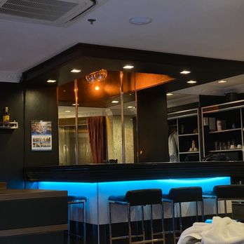 ABC Hotel - Um yeah ! Thats a stripper pole in my room! - Hotels Near Me - Angeles, PAM