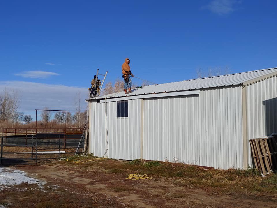 Slide of DG Roofing & Construction