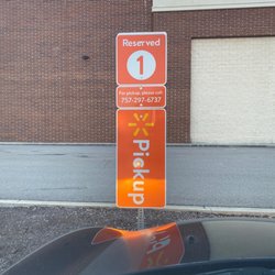 Walmart Supercenter - Curbside pickup parking