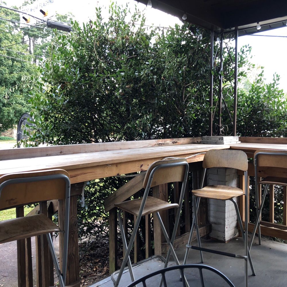 Izzy's Coffee Den - Coffee & Tea Near Me - Asheville, North Carolina Izzy's Coffee Den - Coffee & Tea Near Me - Asheville, North Carolina