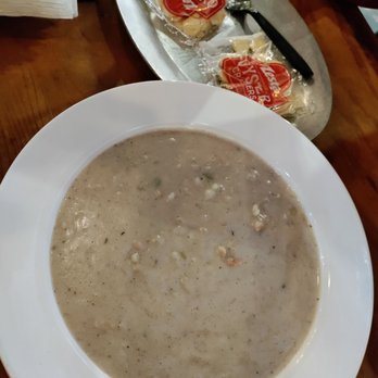 Pier 76 Fish Grill - Claim chowder - Seafood Near Me - Riverside, California