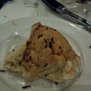 Morton's The Steakhouse - Complimentary round loaf of warm bread YUMMY - Steakhouses Near Me - Honolulu, Hawaii Morton's The Steakhouse - Complimentary round loaf of warm bread YUMMY - Steakhouses Near Me - Honolulu, Hawaii