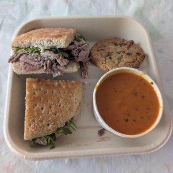 Urbane Cafe - Sandwiches Near Me - Pasadena, California