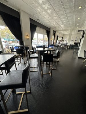 Barons Creek Vineyards Tasting Room Dallas by null