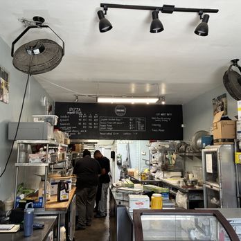 5000 Pies - Kitchen - Pizza Near Me - Long Beach, California