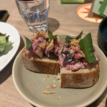 Fat Cat & The Mantis - Beef tartare - Wine Bars Near Me - San Francisco, California
