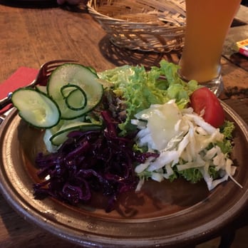 Schnitzelbank - Salat - Wine Bars Near Me - Heidelberg, BW Schnitzelbank - Salat - Wine Bars Near Me - Heidelberg, BW