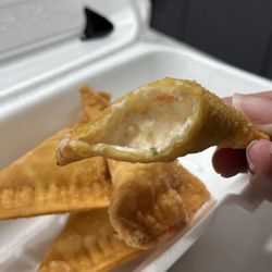 Yummy Pho - Crab Rangoon