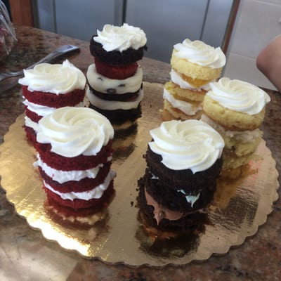Simona's Bakery by null