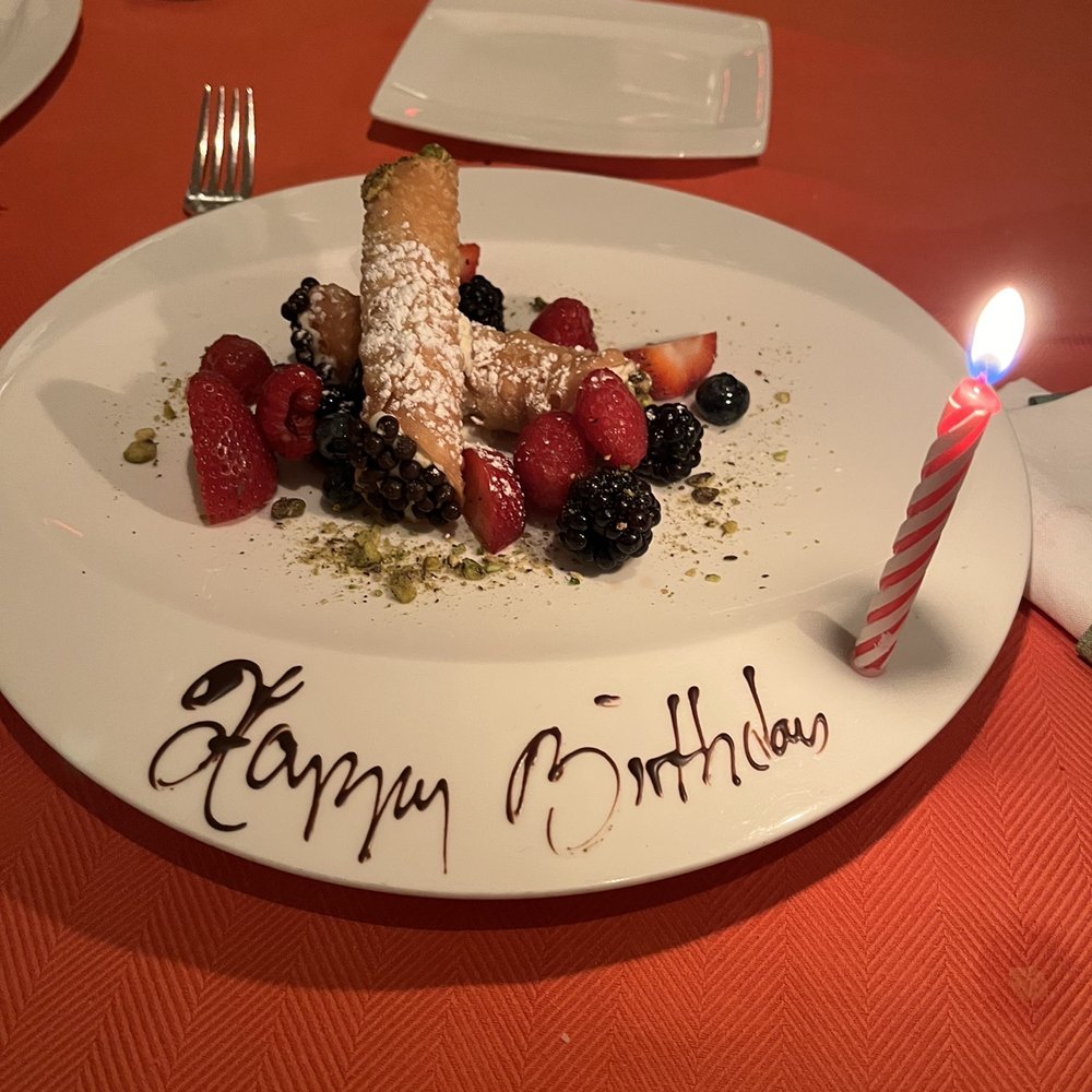 Sinatra - Cannolis - Italian Near Me - Las Vegas, Nevada Sinatra - Cannolis - Italian Near Me - Las Vegas, Nevada