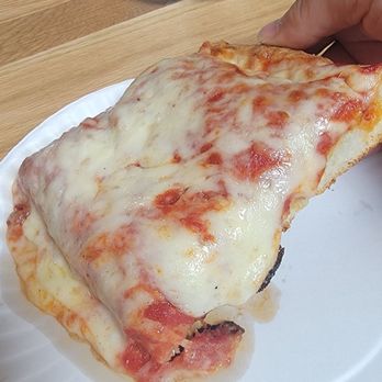 The Pizzeria of Babylon - Sicilian slice - Italian Near Me - Babylon, New York