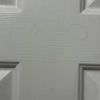 Motel 6 - Hairs on the bathroom door - Hotels Near Me - Baker City, Oregon Motel 6 - Hairs on the bathroom door - Hotels Near Me - Baker City, Oregon