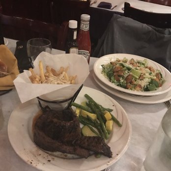 Bourbon Street - Skirt steak truffle fries and salad - Cajun/Creole Near Me - Bayside, New York Bourbon Street - Skirt steak truffle fries and salad - Cajun/Creole Near Me - Bayside, New York