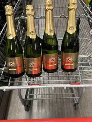 Spec's Wines, Spirits & Finer Foods by null