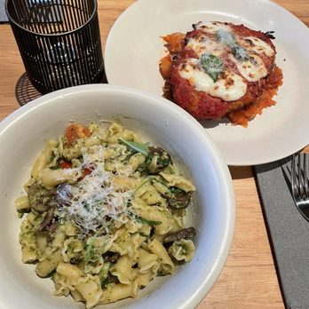 True Food Kitchen - Chicken Parmesan & Pesto Pasta - New American Near Me - Walnut Creek, California True Food Kitchen - Chicken Parmesan & Pesto Pasta - New American Near Me - Walnut Creek, California