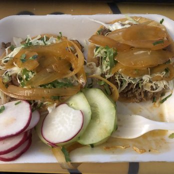 El Sazon De Las Gorditas - Tostaditas with onions on top - Food Trucks Near Me El Sazon De Las Gorditas - Tostaditas with onions on top - Food Trucks Near Me