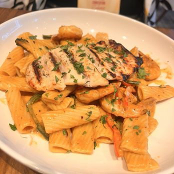 Yardbird Table & Bar - Creamy Jambalaya Pasta - New American Near Me - Chicago, Illinois