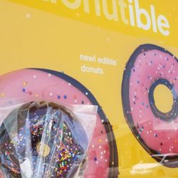 Edible Arrangements - Free "Doughnut" (Apple Slice) for National Doughnut Day!