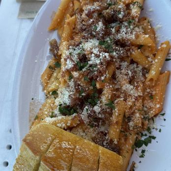 Lou’s Italian Specialties - Penne Vodka with Prosciutto - Delis Near Me - Denver, Colorado