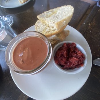 Taverne Tamblyn - Chicken liver pâté with cherry compote - French Near Me - Toronto, Ontario Taverne Tamblyn - Chicken liver pâté with cherry compote - French Near Me - Toronto, Ontario