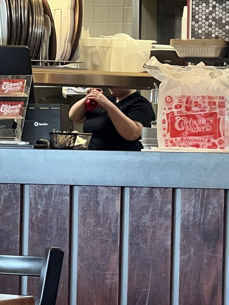Carbone's Pizzeria