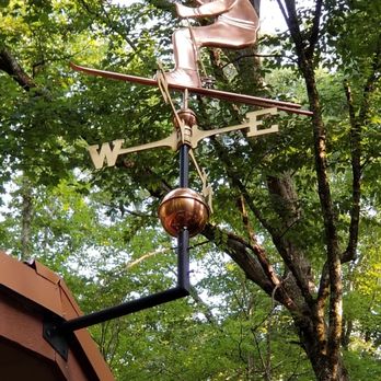 Chalet Village - The details in decorating are the best we have seen! - Vacation Rentals Near Me - Gatlinburg, Tennessee
