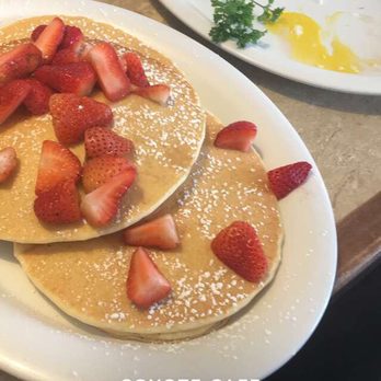 Coyote Cafe - Comfort Food Near Me - Vista, California