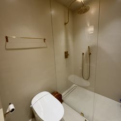 Vista Construction & Remodeling - Bathroom renovation Microcement