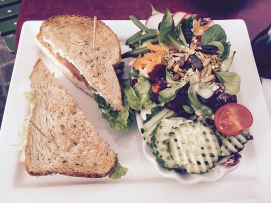 Café Vordergasse by null