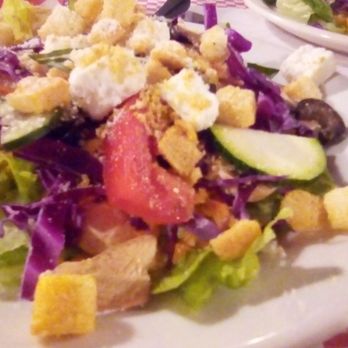 Rosarito Beach Pizza - Dinner salad - Pizza Near Me - Rosarito, BCN Rosarito Beach Pizza - Dinner salad - Pizza Near Me - Rosarito, BCN