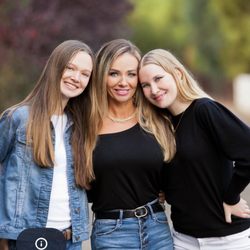 Poway Hair Studio - We all get our hair done by Michael!