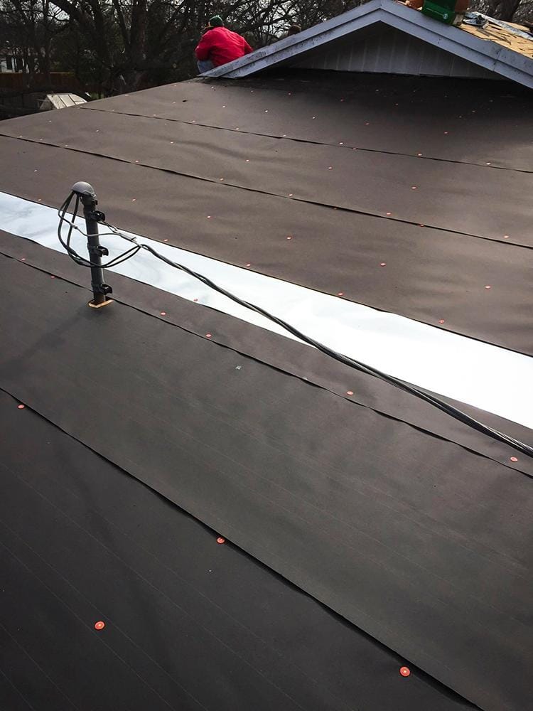 Slide of Avery Family Construction