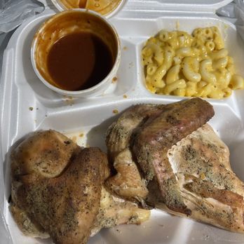 Dad's Bar-B-Que - Does that look like enough barbecue sauce for 2 dry chicken breasts? - Barbeque Near Me - Anniston, Alabama Dad's Bar-B-Que - Does that look like enough barbecue sauce for 2 dry chicken breasts? - Barbeque Near Me - Anniston, Alabama
