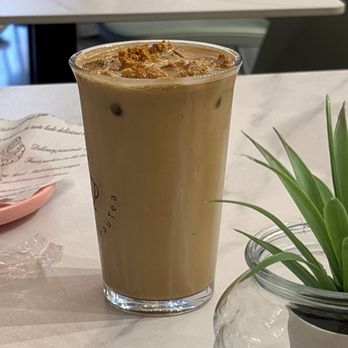 Flourish Beautea - Desserts Near Me - Langford, British Columbia