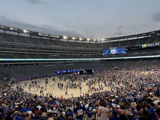 MetLife Stadium by null