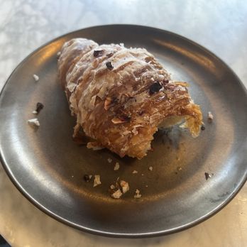 Shortwave Coffee - Croissant - Coffee & Tea Near Me - Tampa, Florida