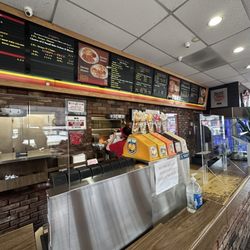 Pioneer Chicken - Counter