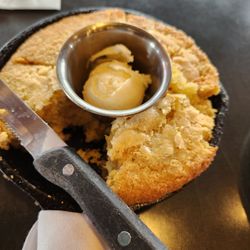 Austin's American Grill - Skillet corn bread