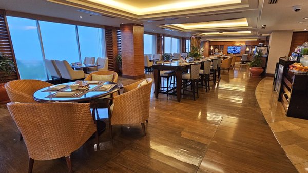 Shangri-La Mactan, Cebu by null