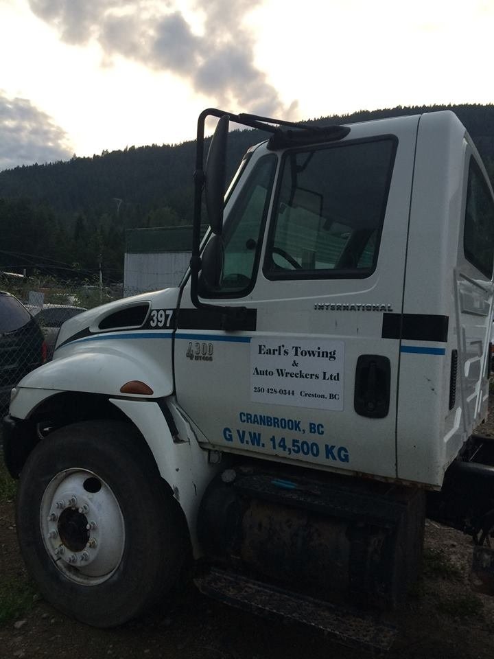 EARL’S TOWING & AUTO WRECKERS Updated July 2024 4720 Goat River Rd