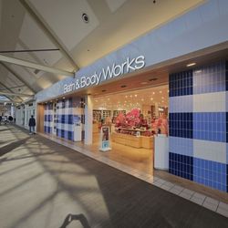 Bath & Body Works