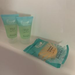 They don't provide conditioner!! Bring your own! They don't provide conditioner!! Bring your own!