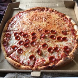 Pizza Al's - Traditionally I opt for delivery pizza, but this place is WORTH leaving the house for!!! SOOOOOO delicious- each and every time I get it!!