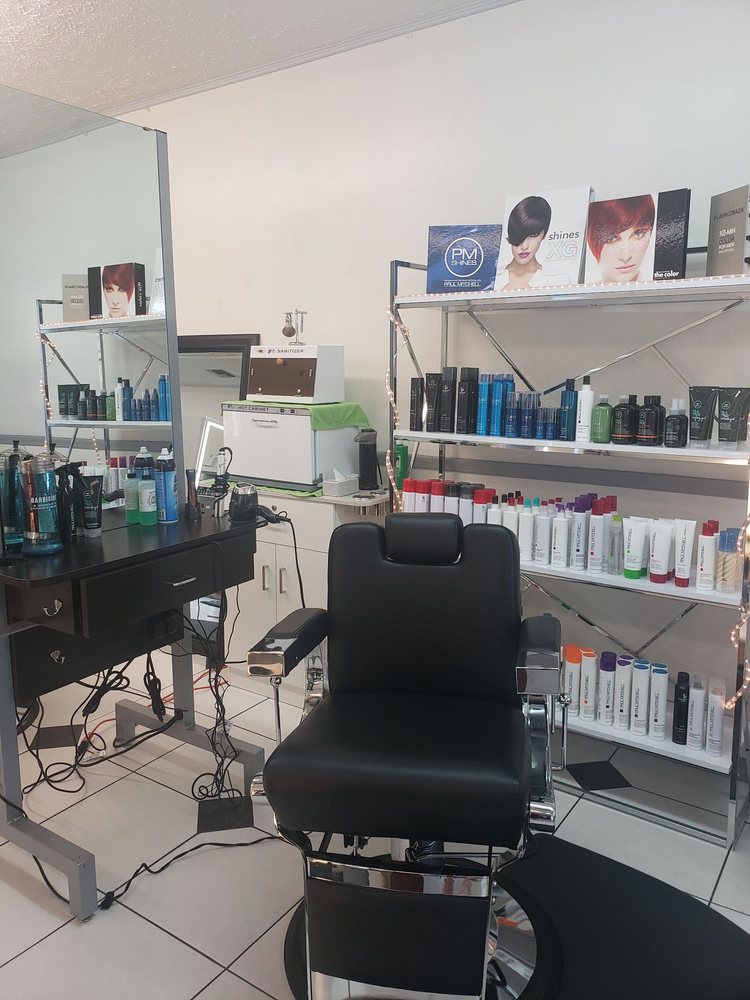 NITA RUFFT 35 Photos 6640 C Cortez Rd W, Bradenton, Florida Hair